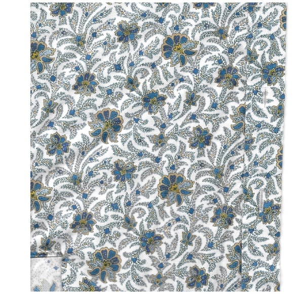 Lands End flowered blouse - Picture 6 of 7